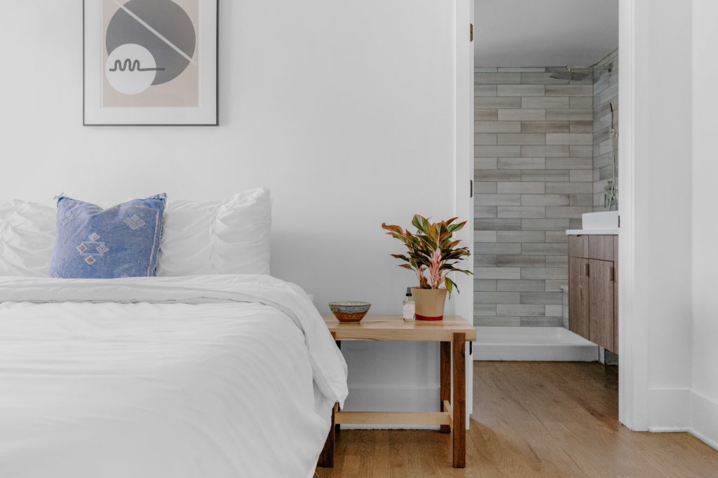 image-property-services-buying